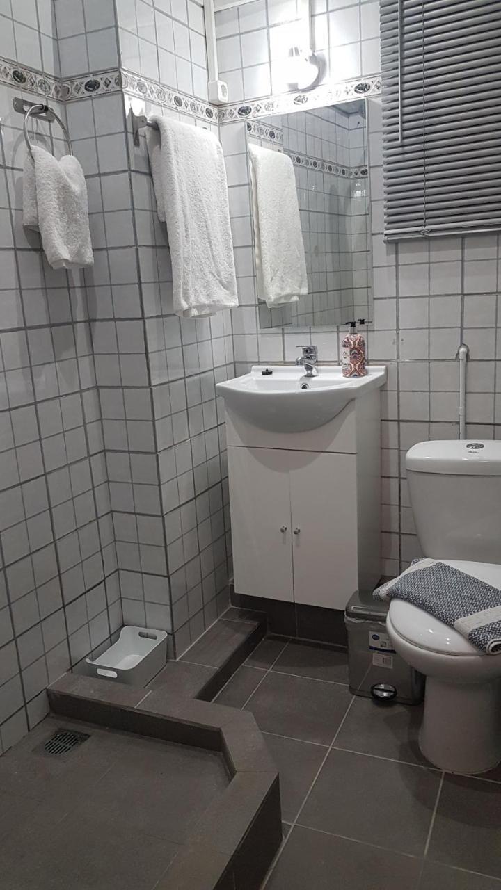 Palette Apartment Champagne - Athens Center, 6 Bd, 3 Bath Exterior foto